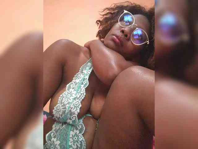 Chachachocolate webcam