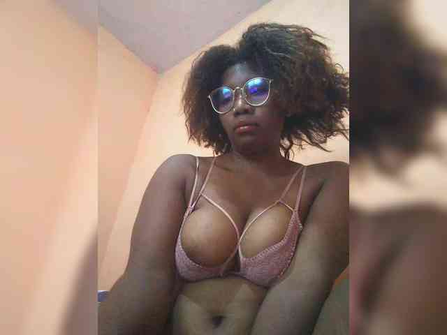 Chachachocolate webcam