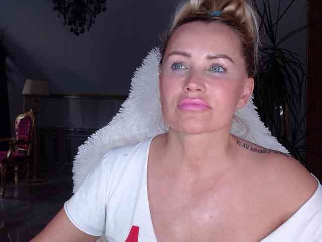 rossalinda Live Webcam on BongaCams rossalinda Live Webcam on BongaCams