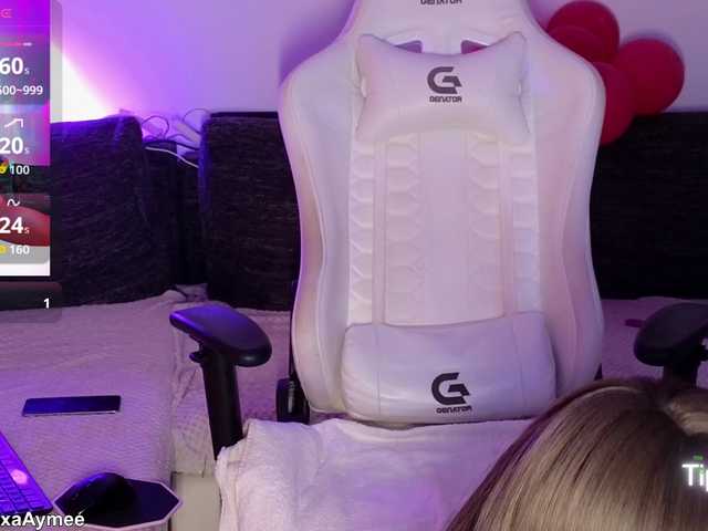 AlexaAimee's BongaCams show and profile