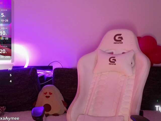 AlexaAimee's BongaCams show and profile