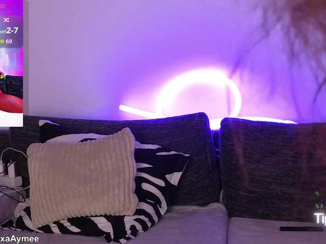 AlexaAimee's BongaCams show and profile