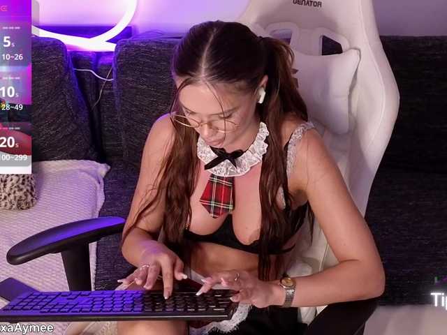 AlexaAimee's BongaCams show and profile