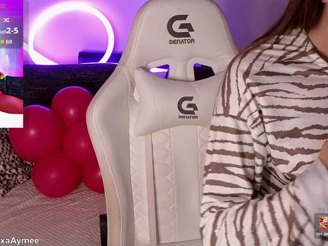 AlexaAimee's BongaCams show and profile