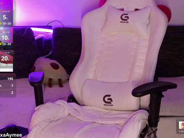 AlexaAimee AlexaAimee