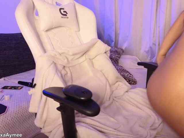 AlexaAimee Live Webcam on BongaCams