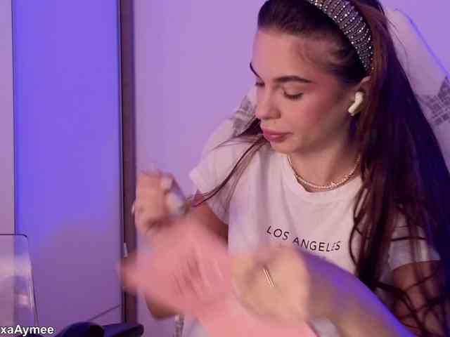 AlexaAimee AlexaAimee