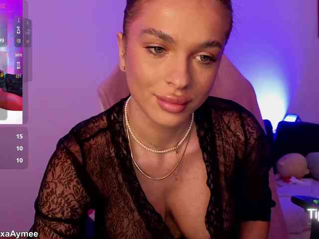 AlexaAimee webcam