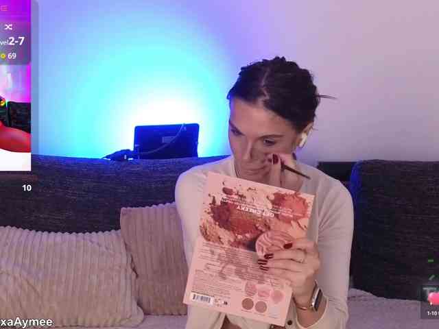 AlexaAimee AlexaAimee