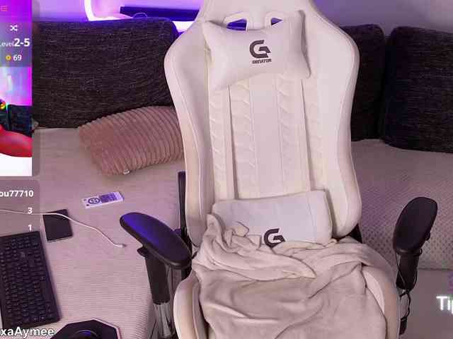 AlexaAimee AlexaAimee