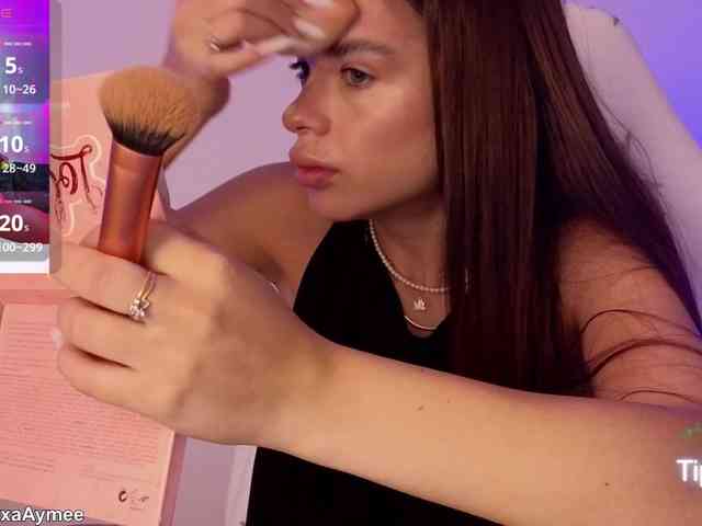 AlexaAimee AlexaAimee