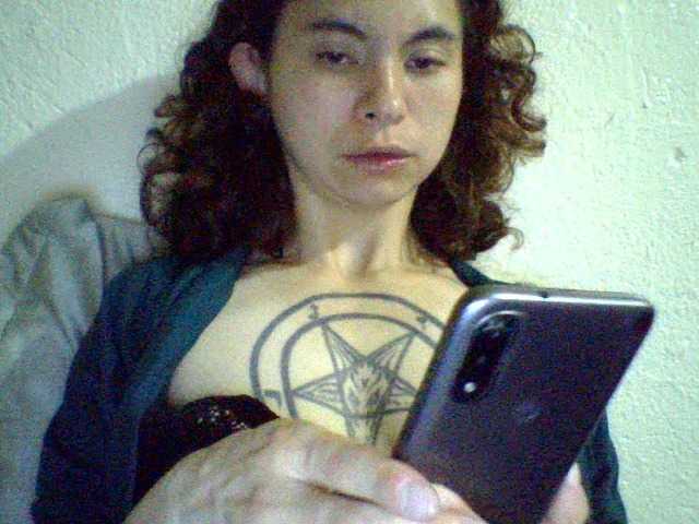 Celena980's BongaCams show and profile