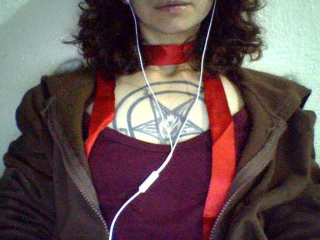 Celena980's BongaCams show and profile