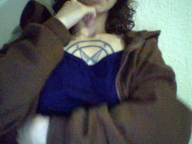 Celena980's BongaCams show and profile