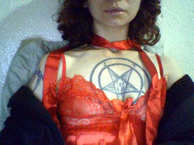 Celena980's BongaCams show and profile