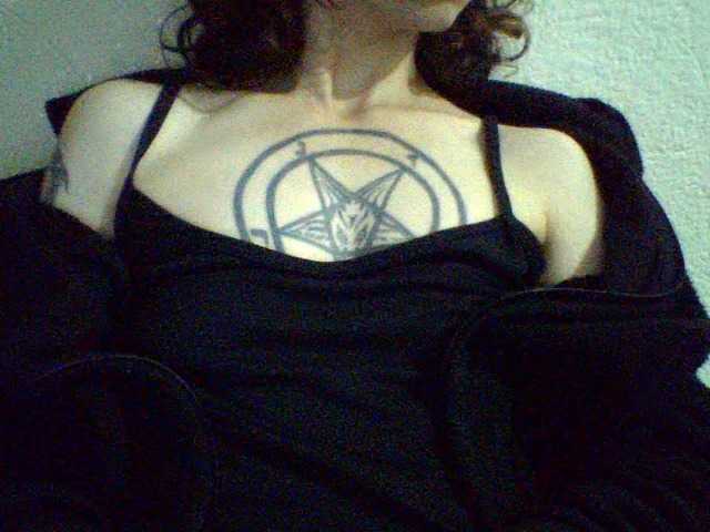 Celena980's BongaCams show and profile