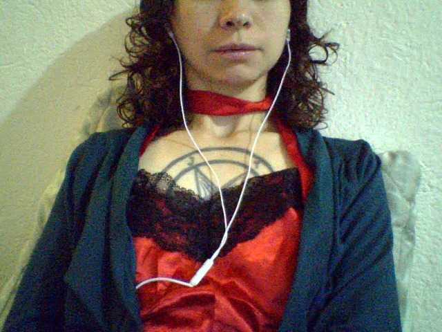 Celena980's BongaCams show and profile