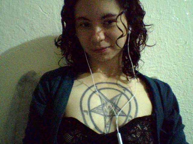 Celena980's BongaCams show and profile