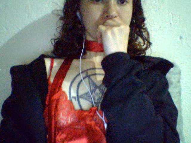 Celena980's BongaCams show and profile