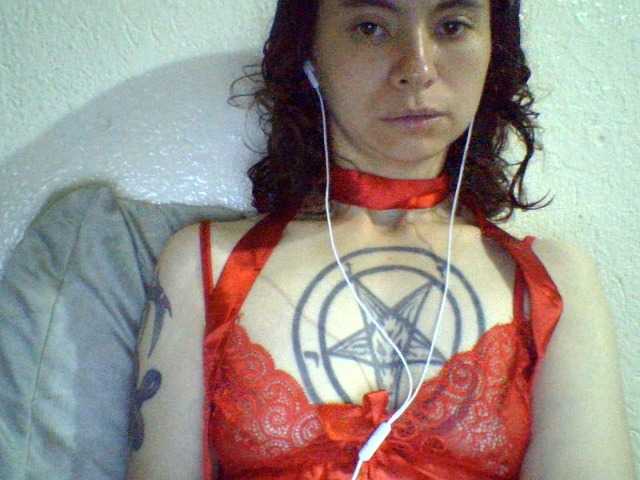 Celena980's BongaCams show and profile