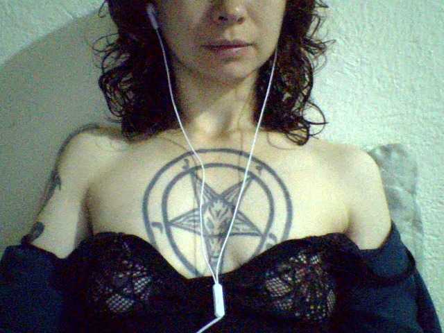 Celena980's BongaCams show and profile