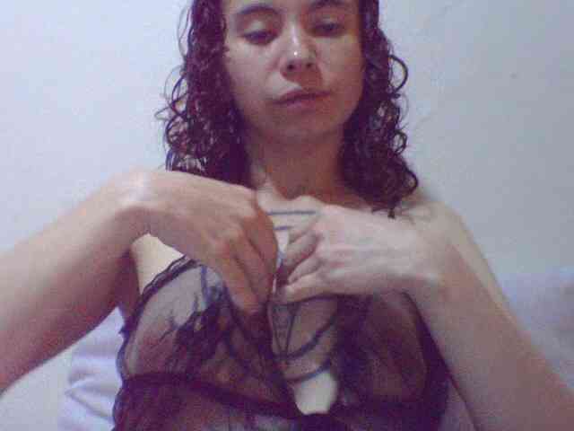 Celena980 webcam