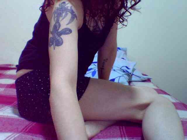 Celena980 webcam