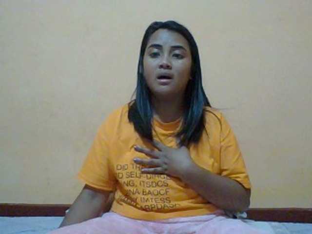  SunsetMonica chat room