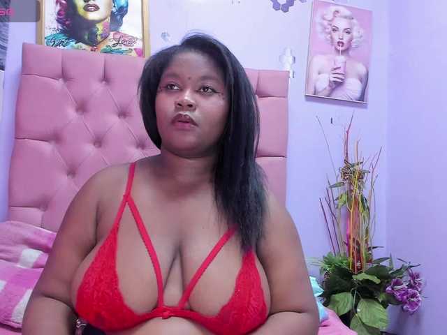 CannelleX's BongaCams show and profile