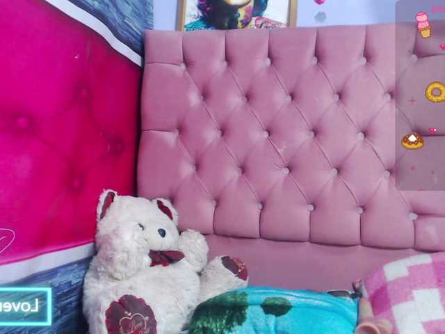 CannelleX's BongaCams show and profile