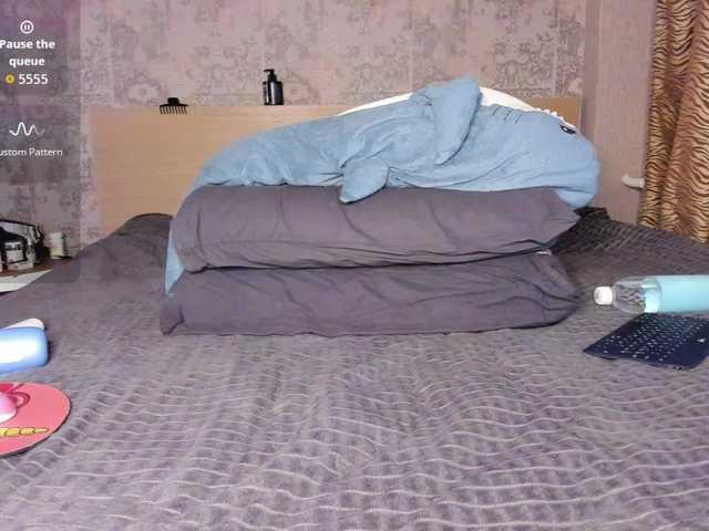 purebeautie's BongaCams show and profile