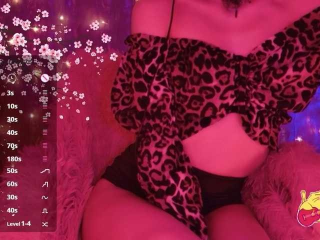 Taliswoman's BongaCams show and profile