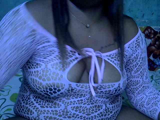 Andhy001 webcam