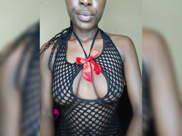 Jade008's BongaCams show and profile