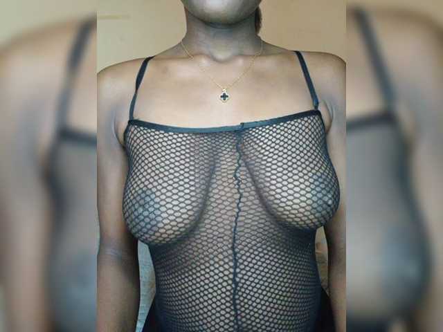 Jade008's BongaCams show and profile