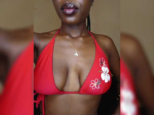 Jade008's BongaCams show and profile