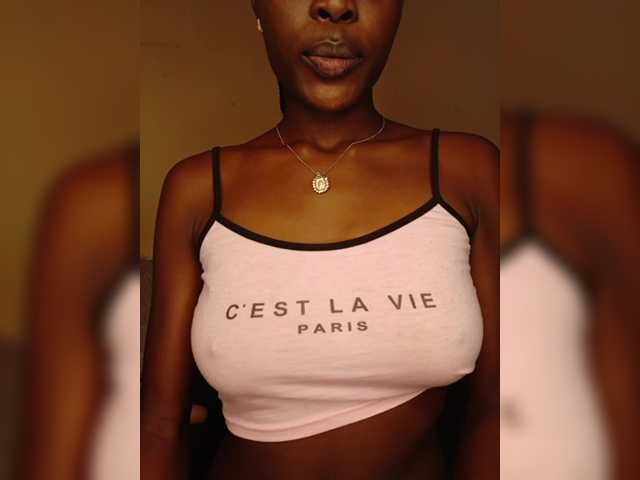 Jade008's BongaCams show and profile