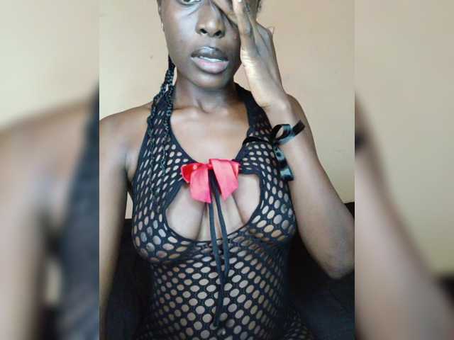 Jade008's BongaCams show and profile