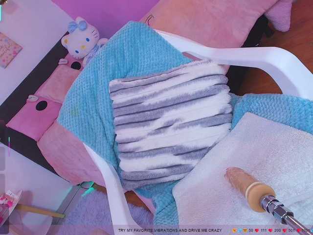 meegan-foxy's BongaCams show and profile