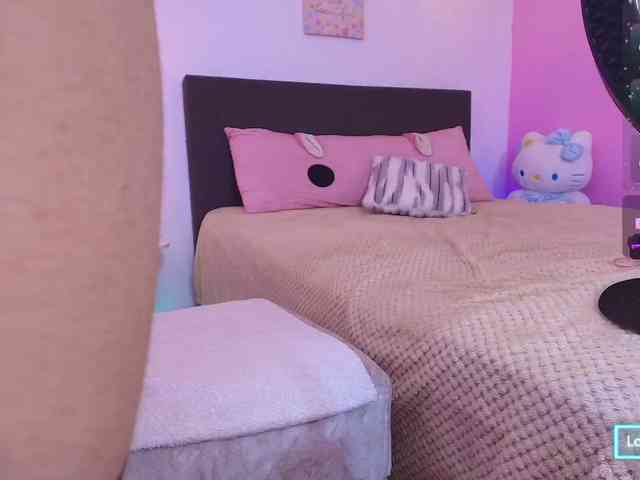 meegan-foxy meegan-foxy