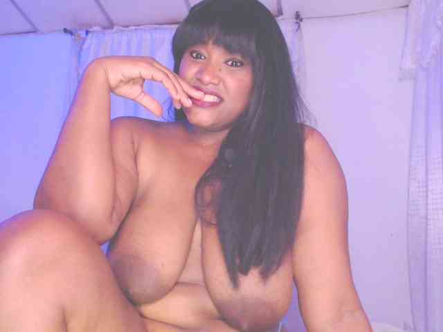 Chocolate13 webcam