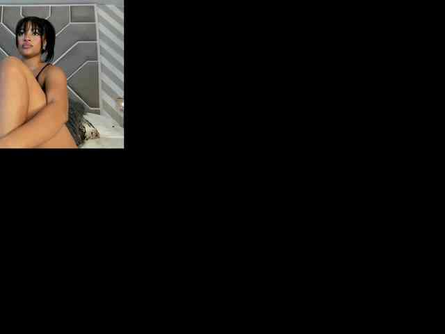 Aluna-Sweet webcam