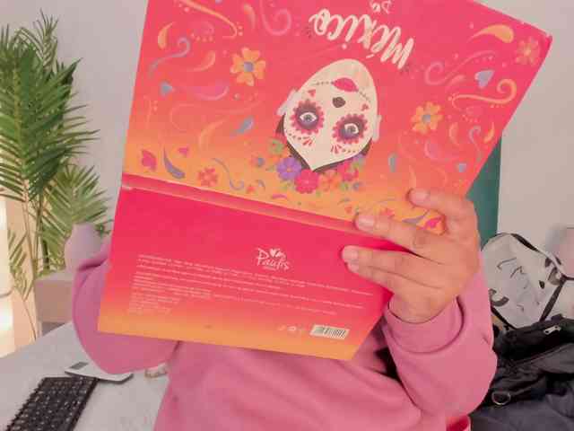 Aluna-Sweet webcam