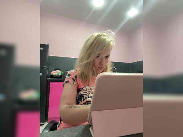 Kinesha webcam