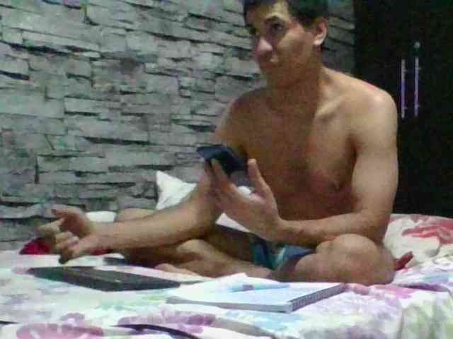 Sexylatin64 Live Webcam on BongaCams