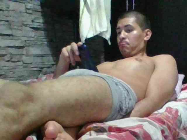 Sexylatin64