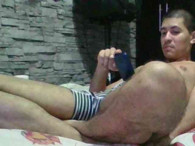 Sexylatin64