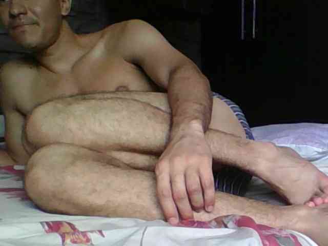 Sexylatin64