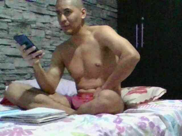 Sexylatin64 Live Webcam on BongaCams