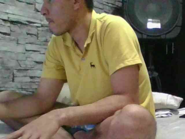 Sexylatin64